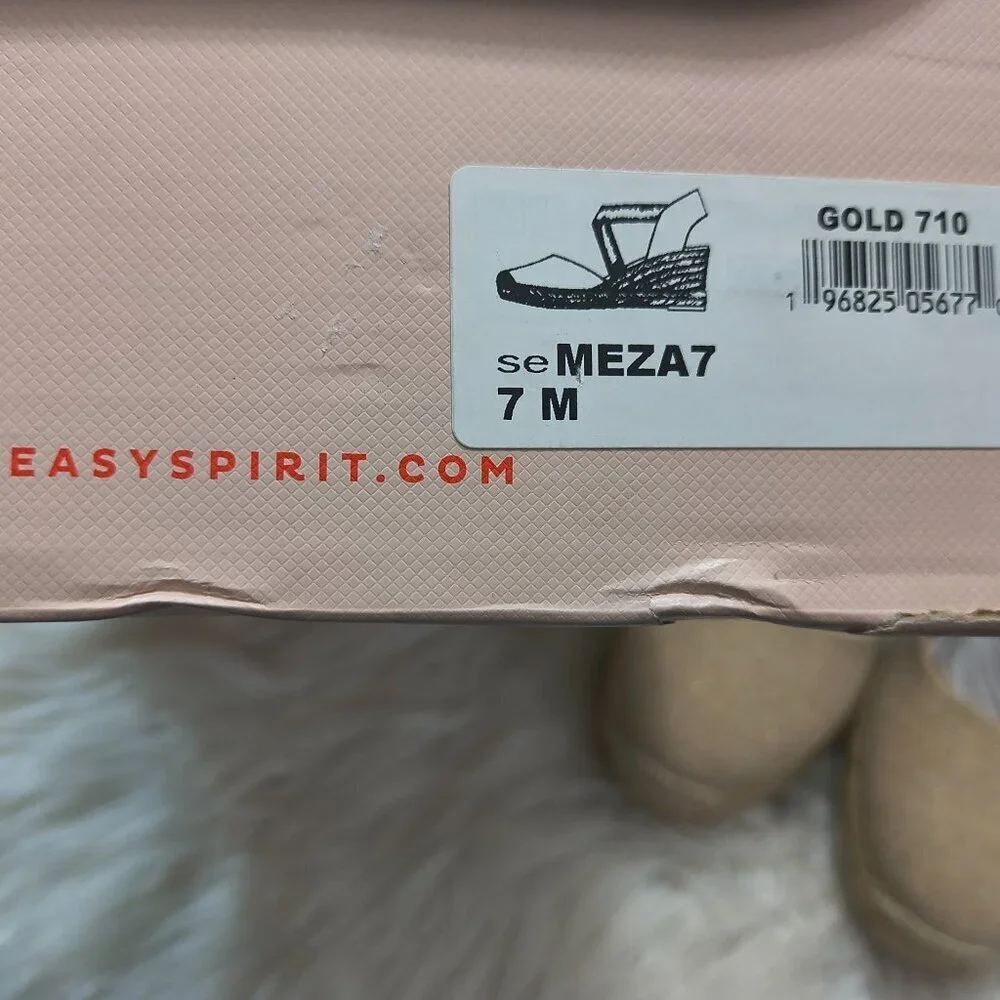 NIB Easy Spirit Mesa Espadrille Wedge - Size 7 Tan / Gold